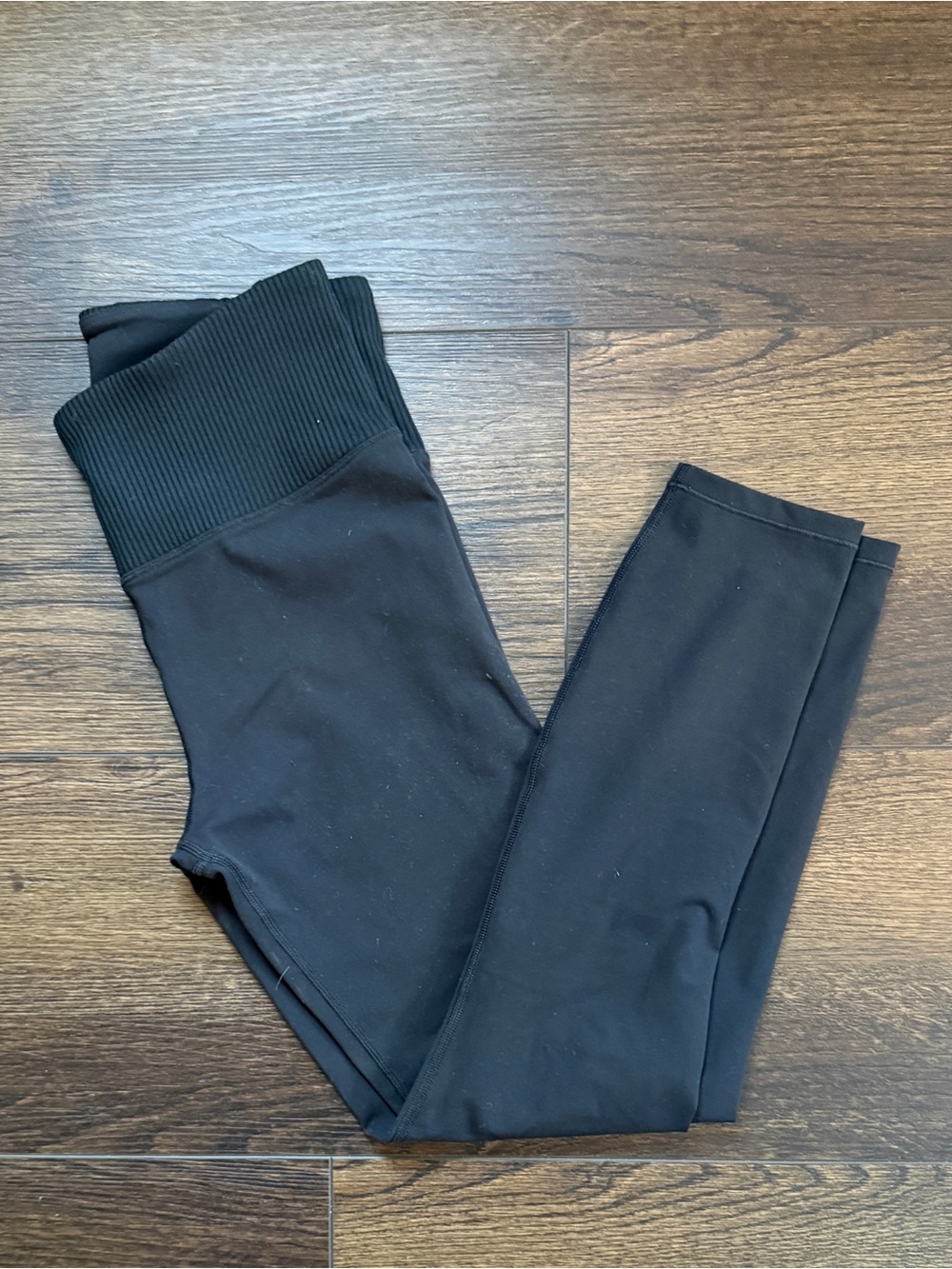 Vuori Black High-Waist Ribbed-Waist Leggings Sz M
